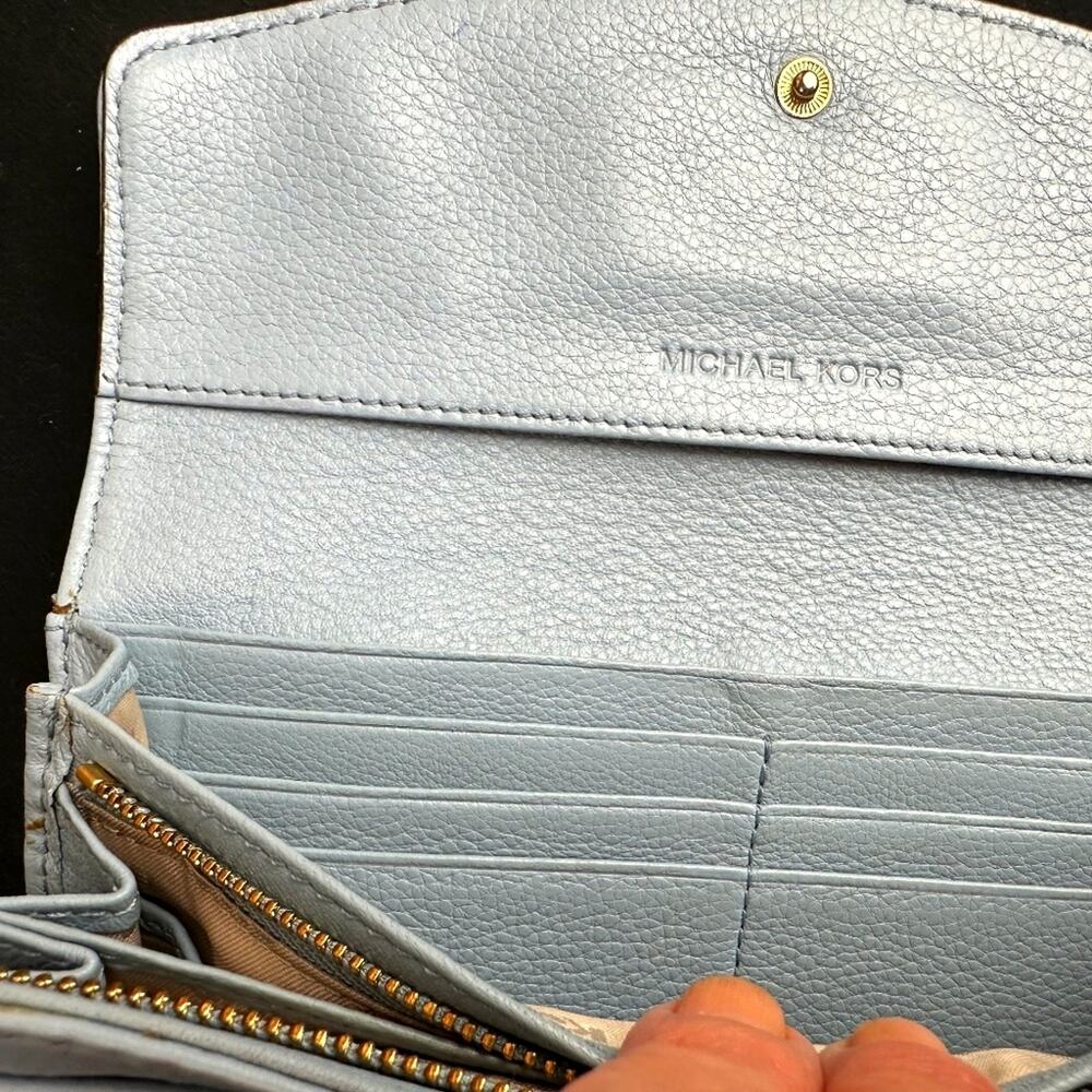 Michael Kors Leather Powder Blue Zip-Around Wallet/Clutch - Picture 10 of 12